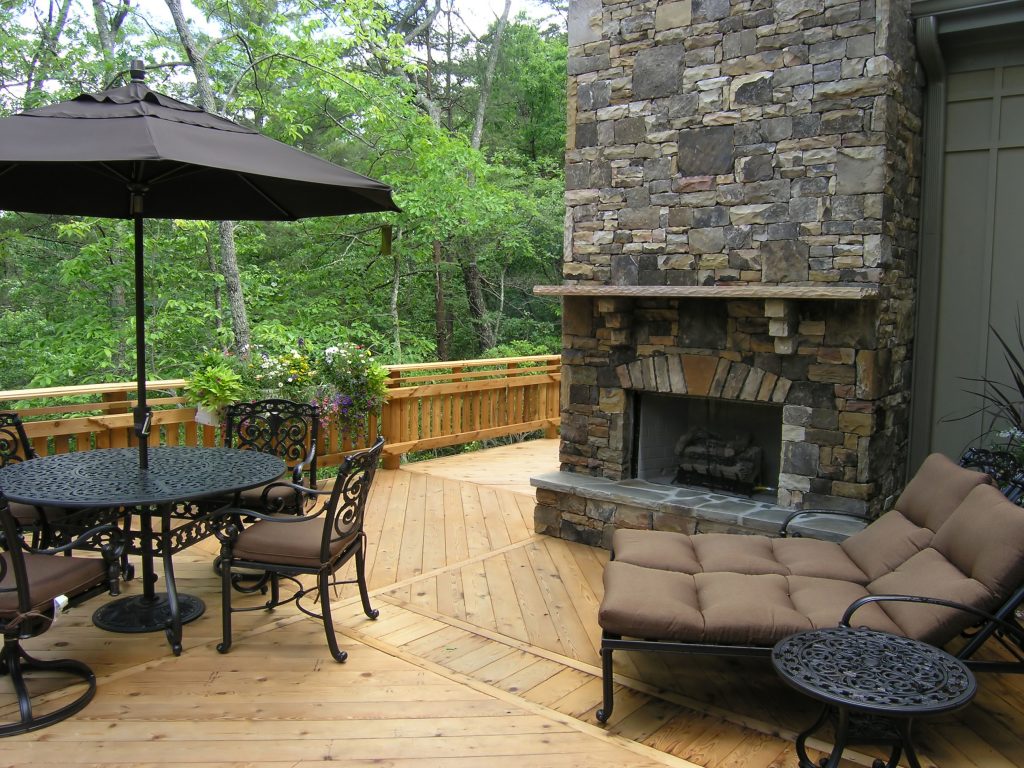 Picture of a deck showing we can transform spaces into sanctuaries.