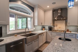 Traditional Style Ross Township Kitchen Using Shaker Doors with White Painted Finish on Island.