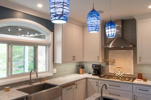 Traditional Style Ross Township Kitchen Using Shaker Doors with White Painted Finish on Island.