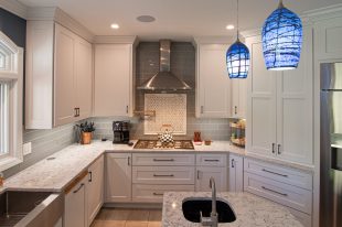 Traditional Style Ross Township Kitchen Using Shaker Doors with White Painted Finish on Island.