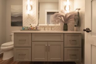 Traditional finished Murrysville Basement using Warmer Tones throughout.